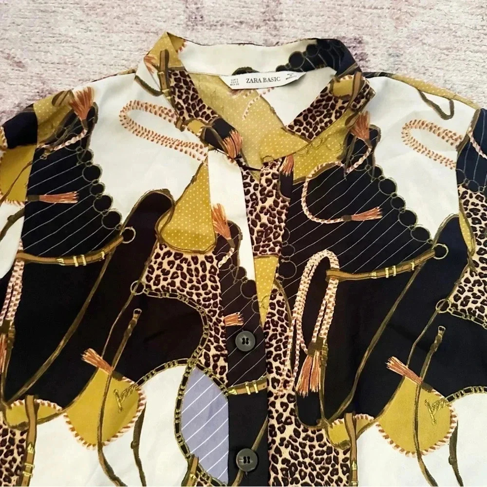 Zara •Equestrian Pleated Peplum Tunic Top Black Bridle Chain Print Size Small - Picture 5 of 10